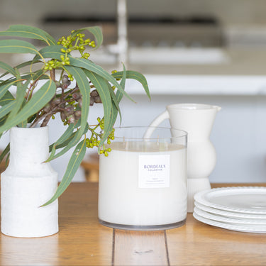 ISLAND BAY - Coconut & Lime Large Deluxe Candle
